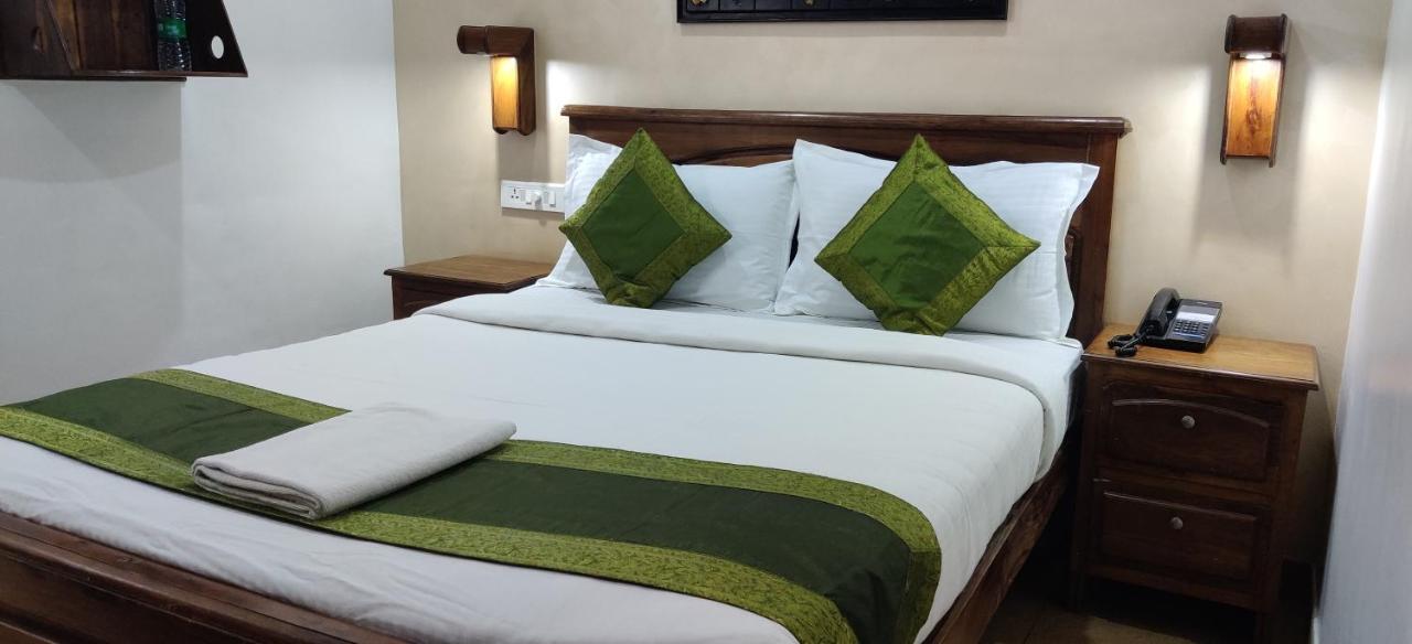 Hotel Mart View Kochi Ngoại thất bức ảnh