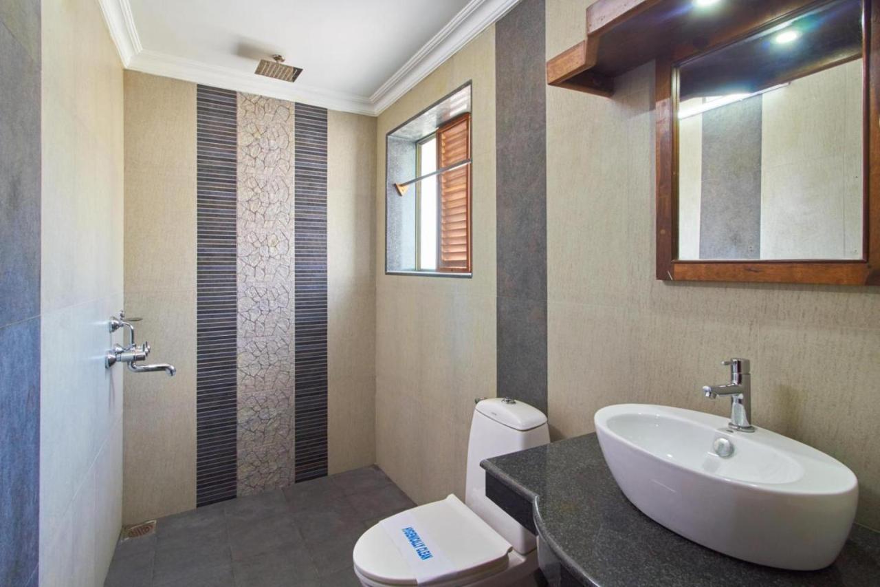 Hotel Mart View Kochi Ngoại thất bức ảnh