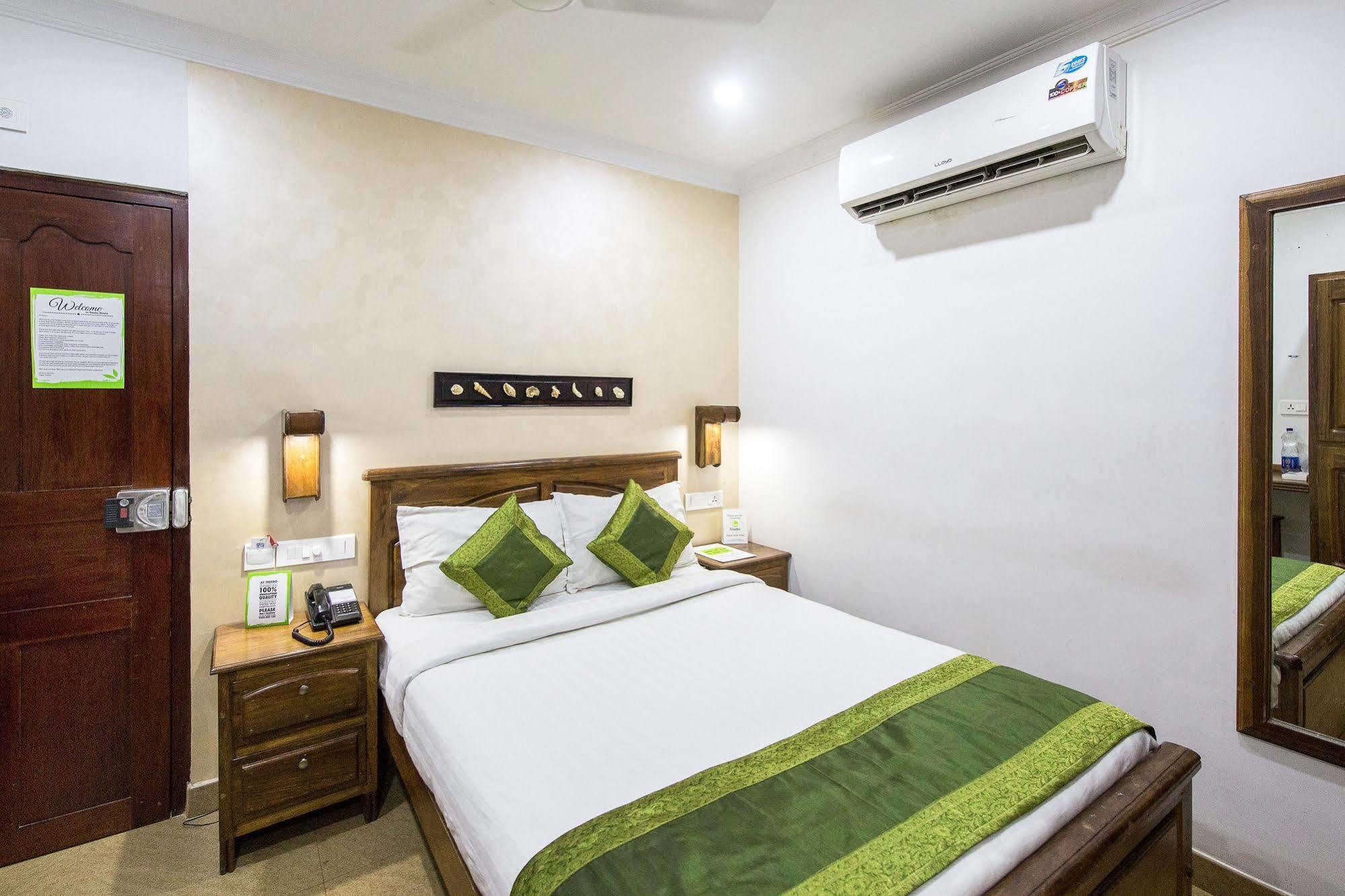 Hotel Mart View Kochi Ngoại thất bức ảnh